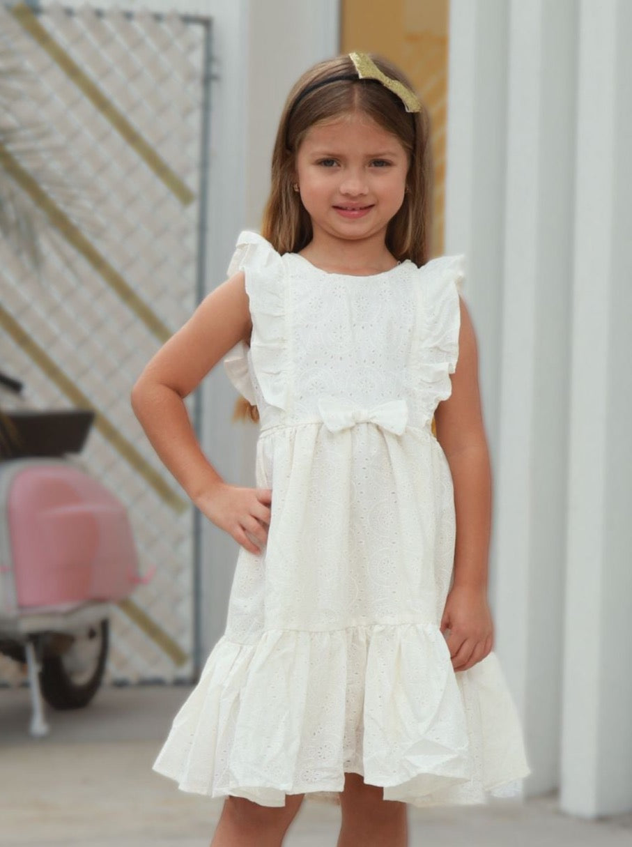 Vestido blanco corto en ojalillo para niña - María